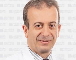 Dr Bulent Cuhaci nephrologist in Istanbul Turkey