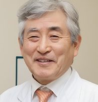 Dr Han Duck-jong top kidney transplant doctor in seol south korea