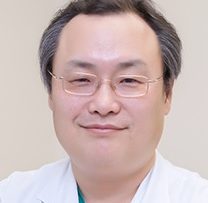 Dr Jeon Sang-ryong top neurosurgeon in seoul south korea