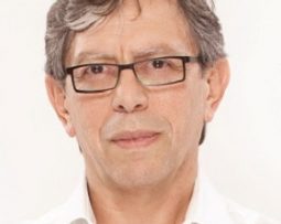 Dr Roberto Spiegelmann top braiin tumor surgeon in Israel