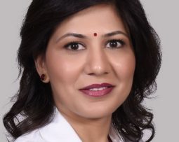 Dr Sarika Gupta best gynec oncologist in Delhi India