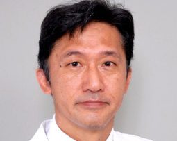 Dr Yukihide Kanemitsu Colorectal cancer surgeon in Tokyo Japan