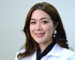 Dr. Alisara Arirachakaran top orthopedician in bangkok thailand
