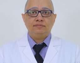 Dr Divesh Gulati Orthopedic surgeon in Delhi