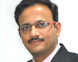 best-plastic-surgeon-mumbai-dr-nilesh-g-sadhbai