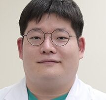 Dr. Kang Woo Hyoung best doctor for liver transplant in south korea