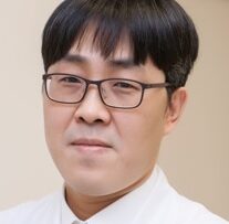 Dr. Song Gi-Won liver transplant specialist in seoul south korea